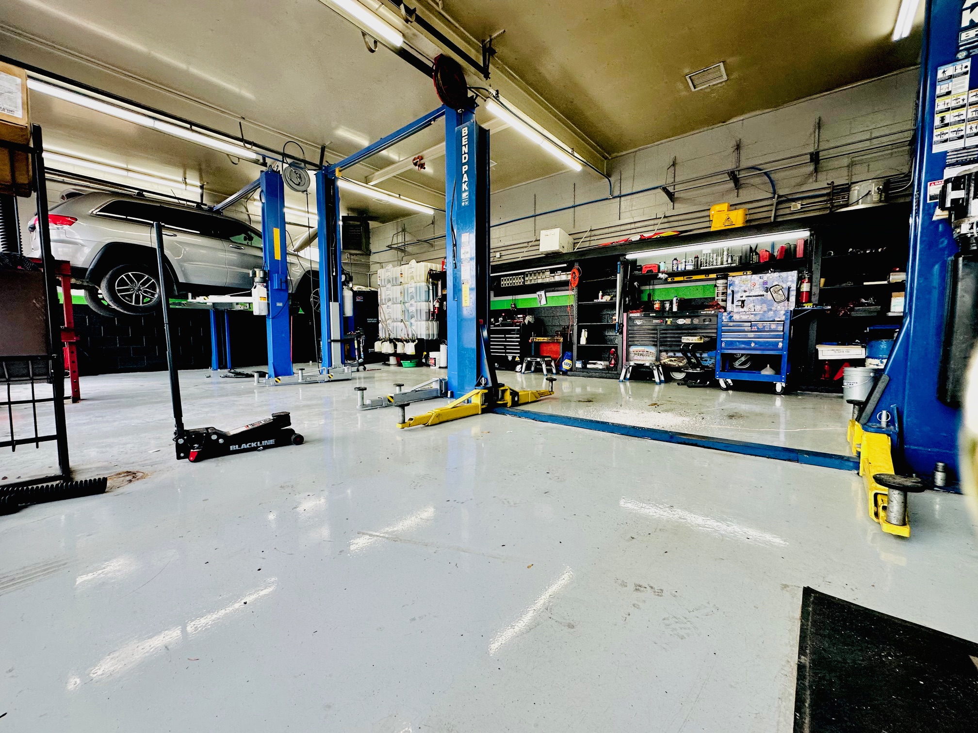 Applewood Auto Care Workshop